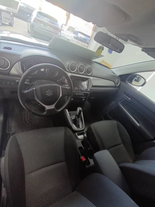 LOCATION SUZUKI VITARA