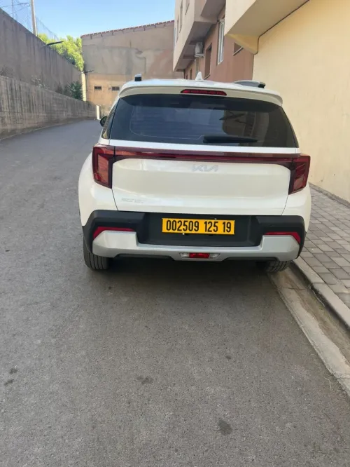 Kia sonet luxury 2025 