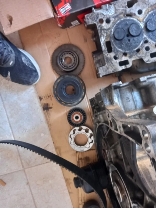 moteur 308 HDI ANNEE 2013