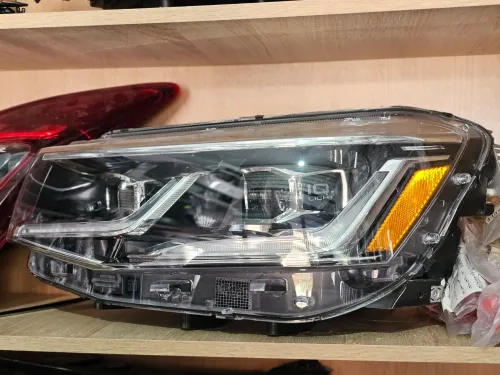 Phare Côté Gauche / Droite Volkswagen Taos Iq Light