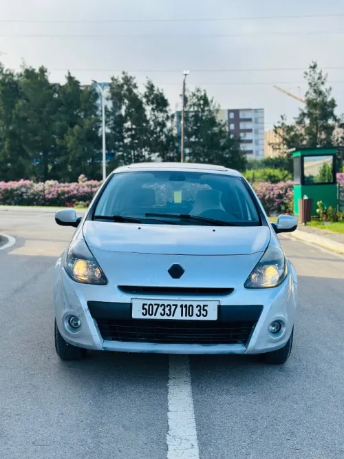 Renault Clio 3 2010 Exception