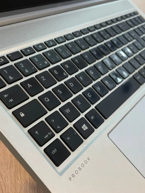 HP ProBook 450 G8 i5 11ème Génération Ram 8Gb Stockage 256 Gb