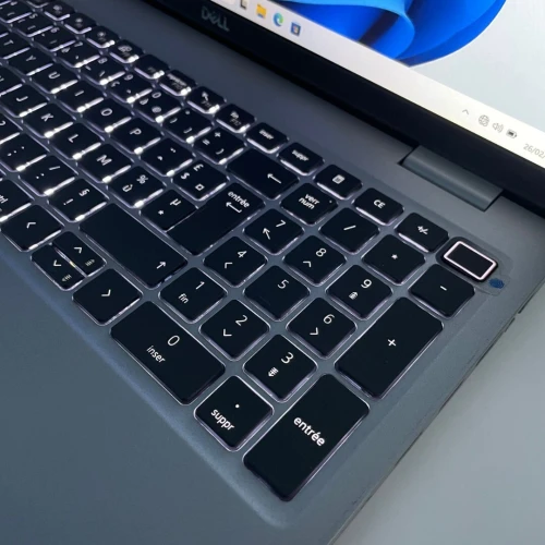 DELL LATITUDE 5530 i5 12eme Generation Ram 8 Gb stockage 256 Gb