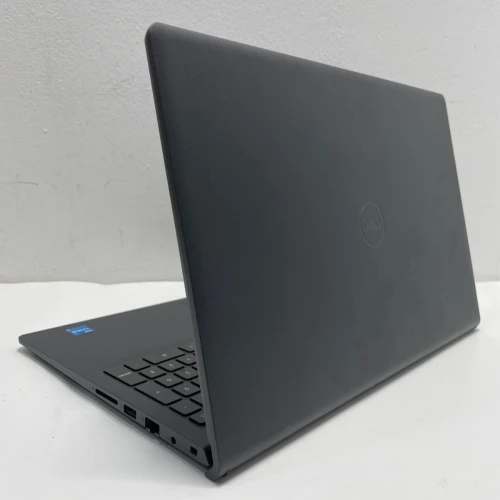 DELL Vostro 15 neuf sous emballage i3 13eme Generation Ram 8Gb Stockage 512Gb