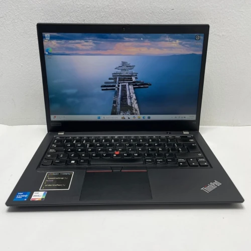 Lenovo ThinkPad T14 Gen 2 i5 11eme Generation Ram 16 Gb Stockage 256 Gb