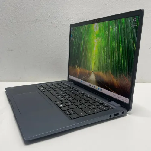 DELL LATITUDE 7350 13 inch Ultra 7 14éme Generation Ram 32 Gb Stockage 512 Gb