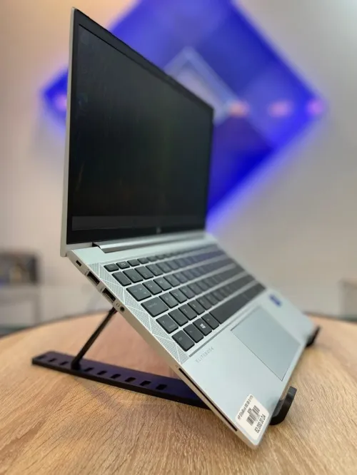 HP Elitebook 830 G8 i5 11eme Generation Ram 8 Gb Stockage 256 Gb