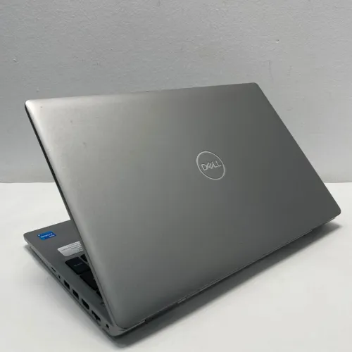 DELL LATITUDE 5521 i5 11eme generation H / Ram 8gb Stockage 256gb