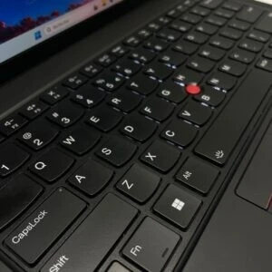 LENOVO P14S GEN 5 Rayzen 7 PRO Serie 8000 HS RAM 64Gb Stokage 1Tb