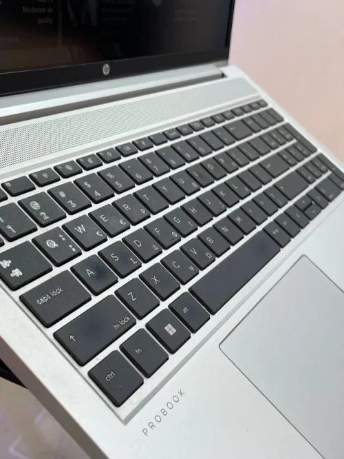 HP ProBook 450 G8 i5 11ème Génération Ram 8Gb Stockage 256 Gb