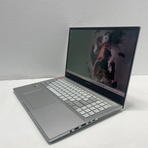 ASUS VivoBook 15 Inch Ryzen 7 Serie 6800H Ram 16 Gb Stockage 512 Gb Nvidia RTX 3050 4Gb Vram