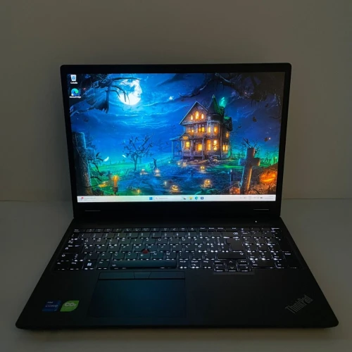 Lenovo thinkpad P16v work station i7 13eme H/ generation Ram 16Gb Stockage 1tb RTX A1000 6GB