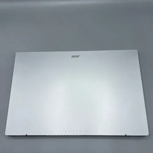 ACER ASPIRE 3 tactile ryzen 5 serie 7000 Ram 16Gb Stockage 512Gb Tactile