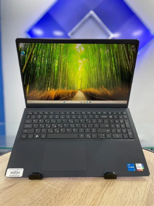 DELL Vostro 15 3530 i5 13eme Generation Ram 16 Gb Stockage 512 Gb