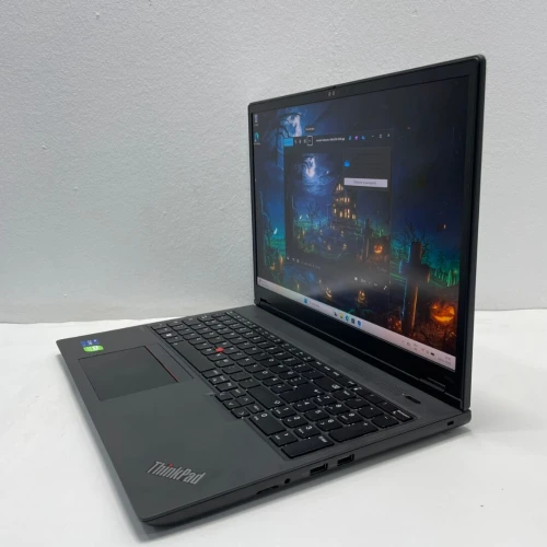 Lenovo thinkpad P16v work station i7 13eme H/ generation Ram 16Gb Stockage 1tb RTX A1000 6GB