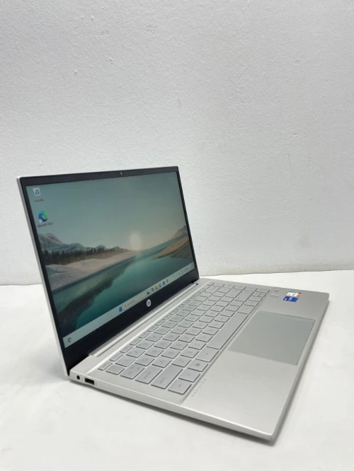 HP Pavillion Laptop 14 i7 12eme Generation Ram 16 Gb Stockage 512Gb