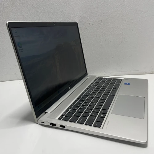 HP ProBook 450 G8 i7 11ème Génération Ram 16 Gb Stockage 256 Gb