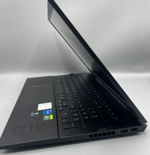 HP Omen 16 i7 11eme Generation Ram 16 Gb Stockage 512 Gb RTX 3050  4 Gb