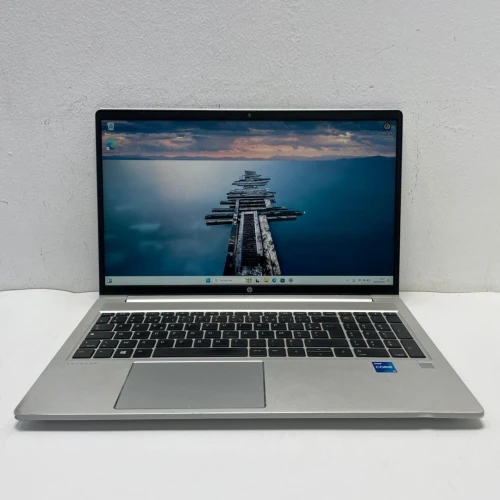 HP ProBook 450 G8 i5 11ème Génération Ram 8Gb Stockage 256 Gb