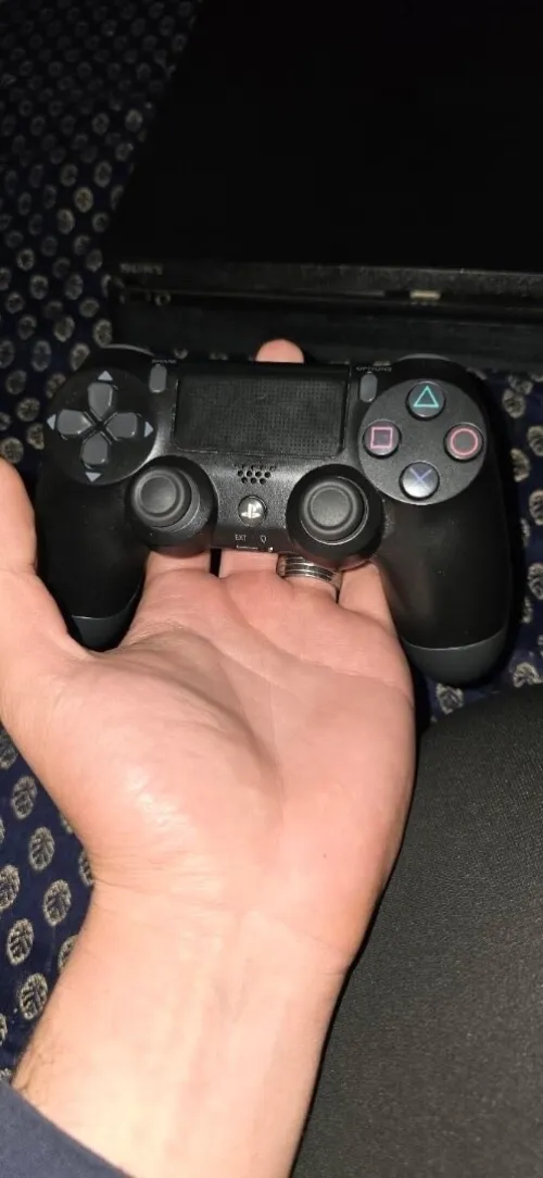 Play 4 slim en ligne