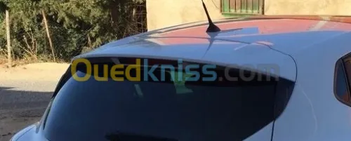 Pique arrière clio 4 limited 