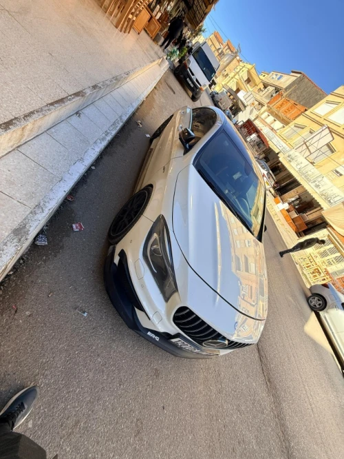 Mercedes CLA 2017 Coupé Exclusif + AMG 