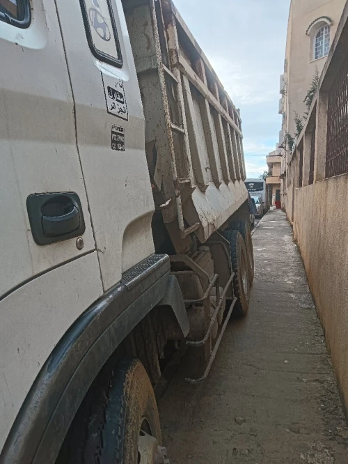 Hyundai Hd270 2006