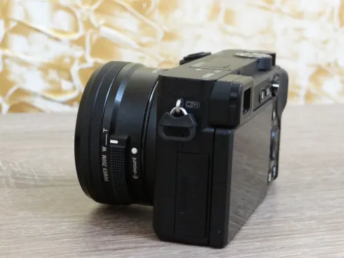 Sony a6400