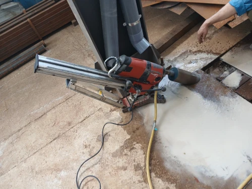 carotteuse Hilti