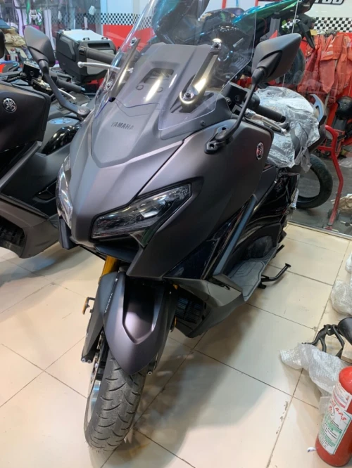 Yamaha Tmax 563 2025
