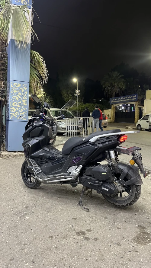 VMS Xdv 200i 2025