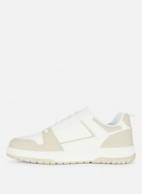 Basquettes Primark pointure 38