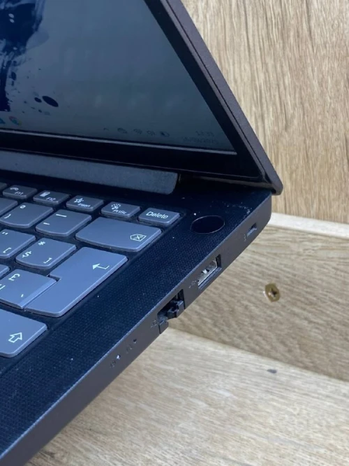  Lenovo V14 G2 /Ryzen5 5500U/8 GB 256GB SSD/14" FHD