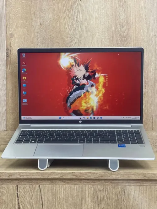 HP PROBOOK 450 G8 /i5-1135G7/8 GB 256GB SSD/15.6"