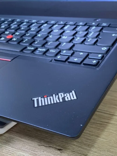 LENOVO THINKPAD X13 GEN1 i5-10210U  8Go DDR4/ 256 GB SSD