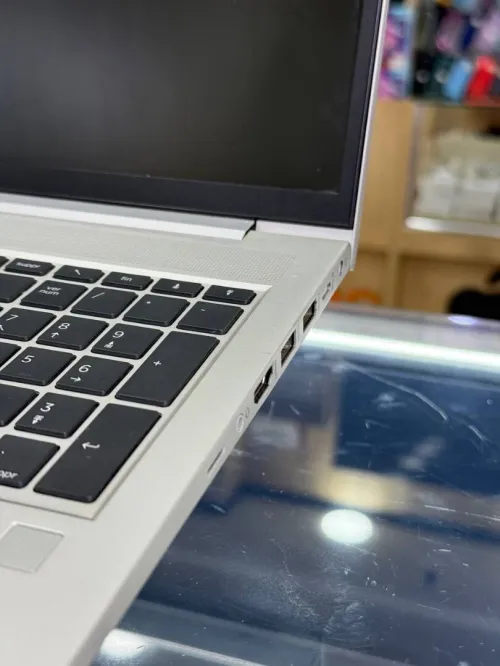 HP ProBook 450 G9 i5-1235U 8Go DDR4 256GB SSD 15.6" FHD Lecteur Empreinte