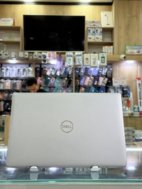 Dell Latitude 5450 Core Ultra 5 125U 16GB DDR5 512GB SSD 14" FHD Lumineux