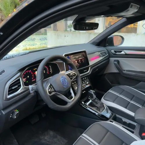 Volkswagen T-Roc 2025 R-Line 