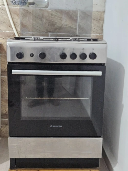 Cuisinière ariston