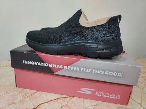 Skechers Chaussures Pour femme, taille 39, original