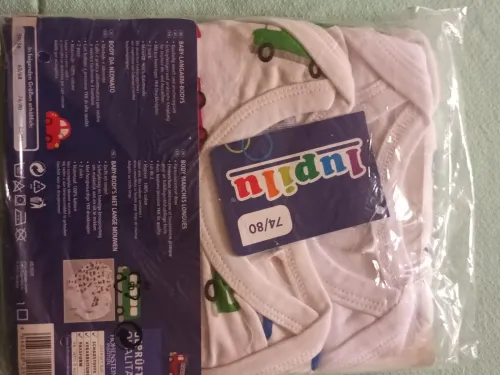 Vêtements bébé et enfant " Reebok et Orchestra " Neufs avec étiquette. 