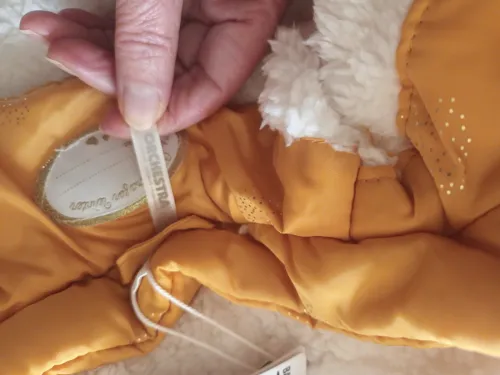 Vêtements bébé et enfant " Reebok et Orchestra " Neufs avec étiquette. 