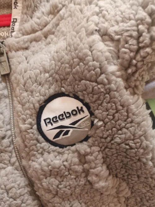 Vêtements bébé et enfant " Reebok et Orchestra " Neufs avec étiquette. 