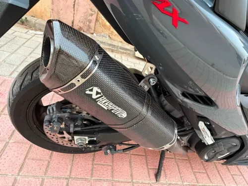 Yamaha Tmax 2022