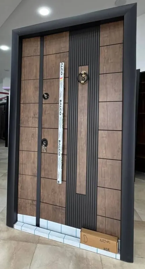 Portes métaliques ابواب حديدية عصرية