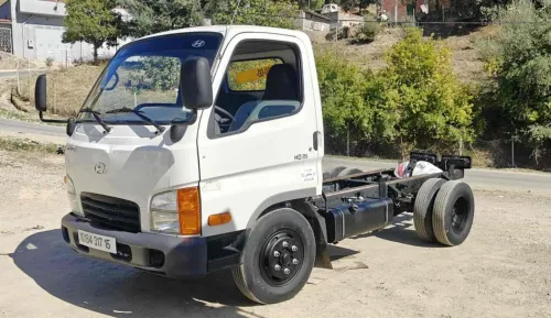 Hyundai HD35 2017