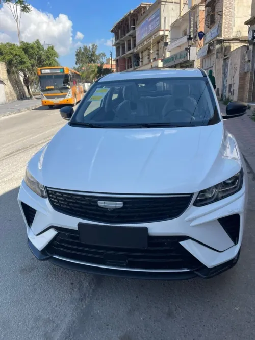 Geely Coolray 2025 Super édition avec toit