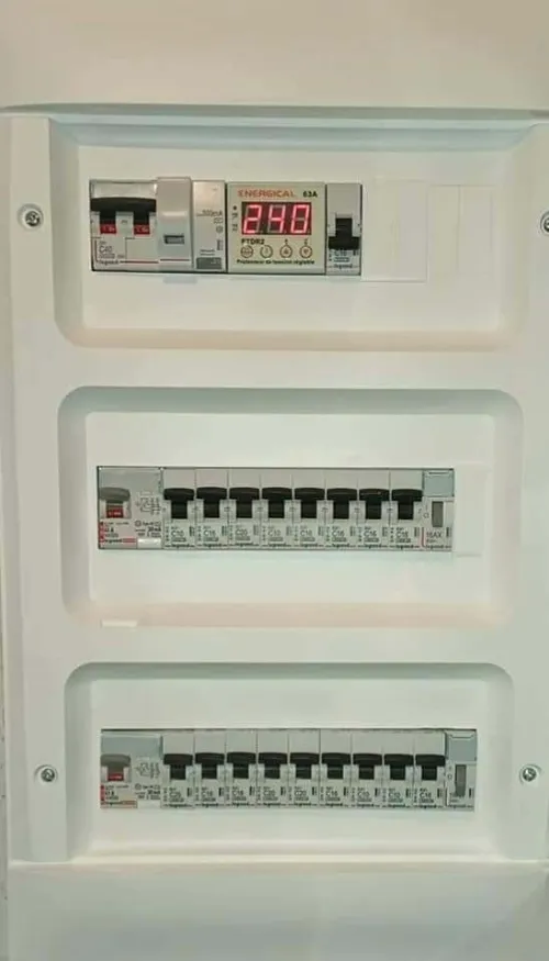 Électricien 