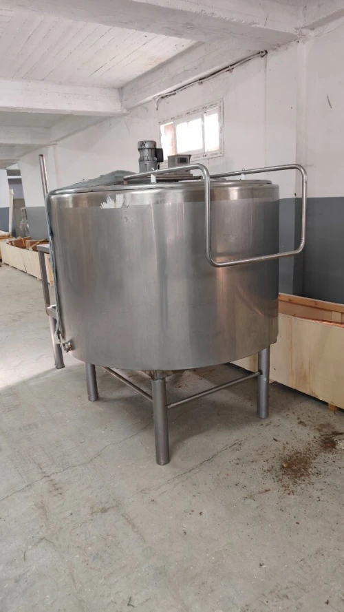 Cuve de Stockage Inox Alimentaire  Compresseur de Froid