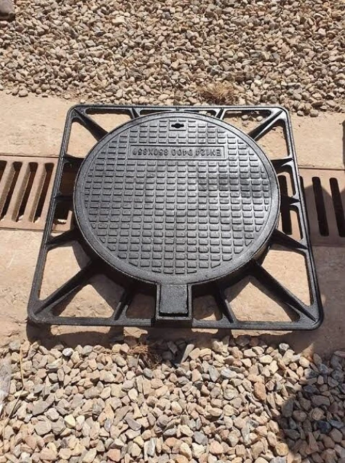 Tampon Grille avaloir et caniveau en fonte et acier et clapet
